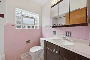 7131 S Hoyne Ave, Chicago, IL 60636 - Photo 15