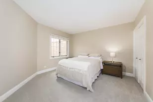 820 Braeman Ct, Libertyville, IL 60048 - Photo 17