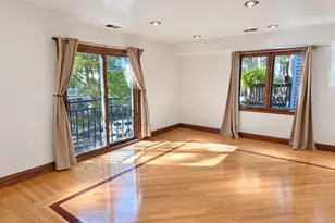 1942 W Melrose St, Chicago, IL 60657 - Photo 3