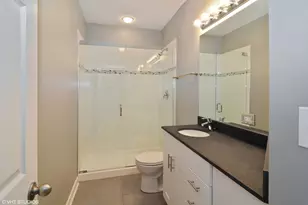 2307 N Springfield Ave, Chicago, IL 60647 - Photo 11