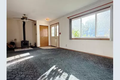 85 Hilldale Road, Fox Lake, IL 60020 - Photo 3