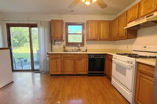 85 Hilldale Rd, Fox Lake, IL 60020 - Photo 5