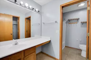 1705 Ramsey Dr, Romeoville, IL 60446 - Photo 25