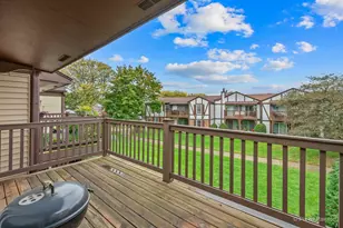 2115 Lancaster Cir, Naperville, IL 60565 - Photo 23