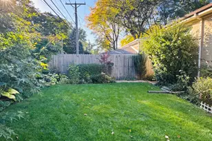 205 Glenview Rd, Glenview, IL 60025 - Photo 17