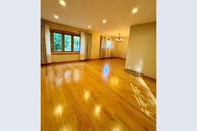 205 Glenview Road, Glenview, IL 60025 - Photo 7