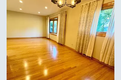 205 Glenview Road, Glenview, IL 60025 - Photo 5