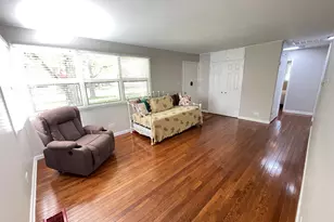 3606 Bobwhite Ln, Rolling Meadows, IL 60008 - Photo 3
