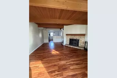 351 Meadow Green Lane #351, Round Lake Beach, IL 60073 - Photo 3