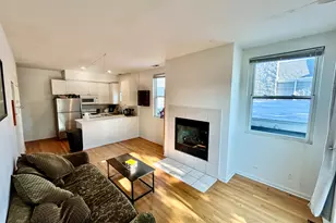 3033 N Racine Ave, Chicago, IL 60657 - Photo 3