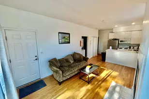 3033 N Racine Ave, Chicago, IL 60657 - Photo 5
