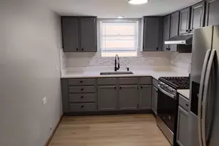 2548 W Winnemac Ave, Chicago, IL 60625 - Photo 3