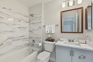 2151 Grayhawk Dr, Aurora, IL 60503 - Photo 17