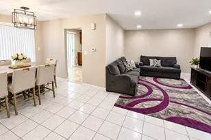 248 Waverly Dr, Elgin, IL 60120 - Photo 19