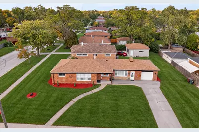 2752 Tennyson Place, Hazel Crest, IL 60429 - Photo 1