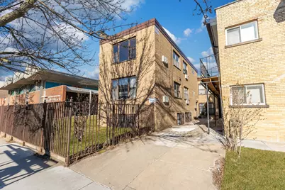 2620 W Foster Avenue #2S, Chicago, IL 60625 - Photo 1