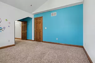 2214 Bella Fiore Ln, Pontiac, IL 61764 - Photo 31
