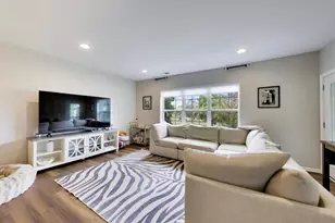 2750 Commons Dr, Glenview, IL 60026 - Photo 5