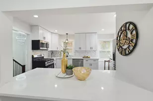 3468 W Columbus Ave, Chicago, IL 60652 - Photo 9