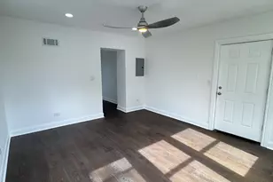 3447 W Chicago Ave, Chicago, IL 60651 - Photo 15