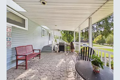 406 Oak Lane, Dixon, IL 61021 - Photo 9