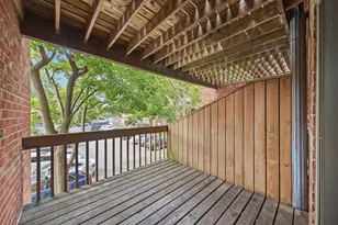 2140 N Lincoln Ave, Chicago, IL 60614 - Photo 15