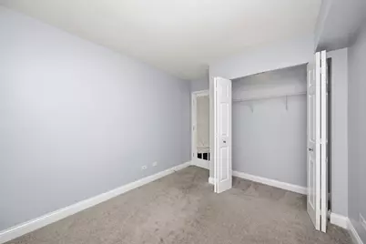 2140 N Lincoln Avenue #5202, Chicago, IL 60614 - Photo 13