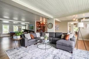 W4232 West End Rd, Lake Geneva, WI 53147 - Photo 15