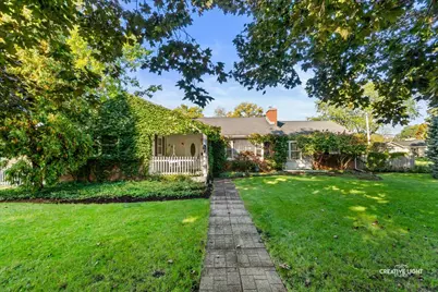 203 S Rosedale Avenue, Aurora, IL 60506 - Photo 3