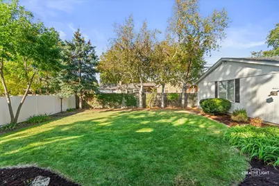 203 S Rosedale Avenue, Aurora, IL 60506 - Photo 31