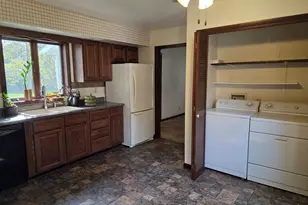 312 W 6th St, Prophetstown, IL 61277 - Photo 9