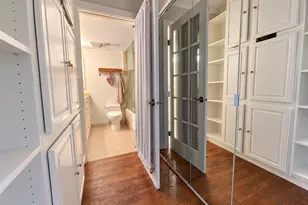 415 W Grant Pl, Chicago, IL 60614 - Photo 11