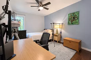 415 W Grant Pl, Chicago, IL 60614 - Photo 9