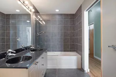 1720 S Michigan Avenue #1812, Chicago, IL 60616 - Photo 11