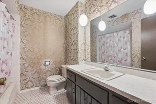 7008 Blackburn Ave, Downers Grove, IL 60516 - Photo 23