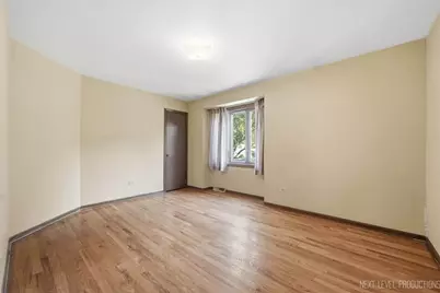 7008 Blackburn Avenue, Downers Grove, IL 60516 - Photo 25