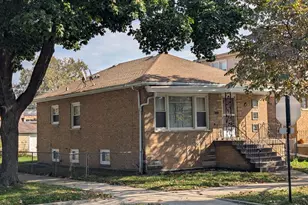 4601 S Komensky Ave, Chicago, IL 60632 - Photo 3