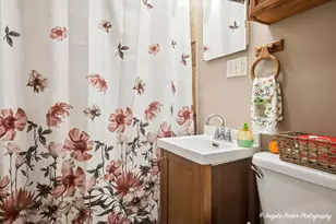 1746 Walnut Dr, Woodstock, IL 60098 - Photo 9
