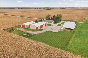 721 E 200 North Rd, Loda, IL 60948 - Photo 1