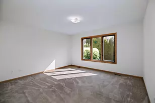 8554 Tullamore Dr, Tinley Park, IL 60487 - Photo 15