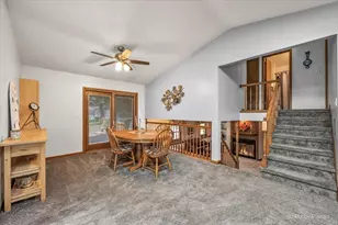 152 Jacquelyn Dr, Bensenville, IL 60106 - Photo 7