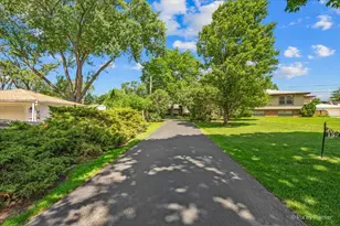 152 Jacquelyn Dr, Bensenville, IL 60106 - Photo 43