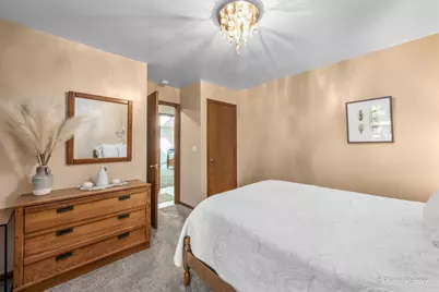 152 Jacquelyn Drive, Bensenville, IL 60106 - Photo 21