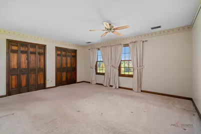 935 Sunrise Road, Green Oaks, IL 60048 - Photo 15