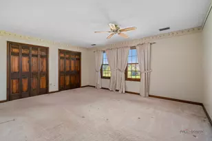 935 Sunrise Rd, Green Oaks, IL 60048 - Photo 15
