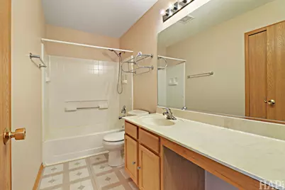 2930 Plumrose Lane, McHenry, IL 60050 - Photo 19