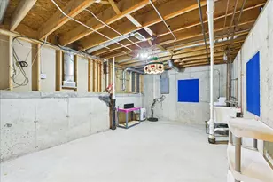1007 Cardinal Dr, Zion, IL 60099 - Photo 15