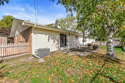 302 Pleasure Drive, Yorkville, IL 60560 - Photo 27