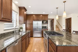 8662 N Ozark Ave, Niles, IL 60714 - Photo 9