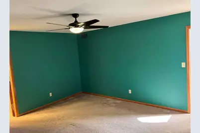 5942 N Denbury Lane, Loves Park, IL 61111 - Photo 17